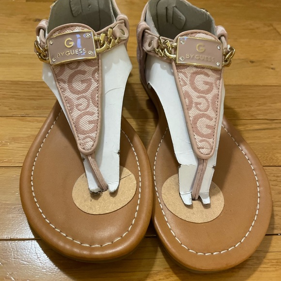 NWOT G by Guess open-toed sandals NEVER WORN - Picture 2 of 6